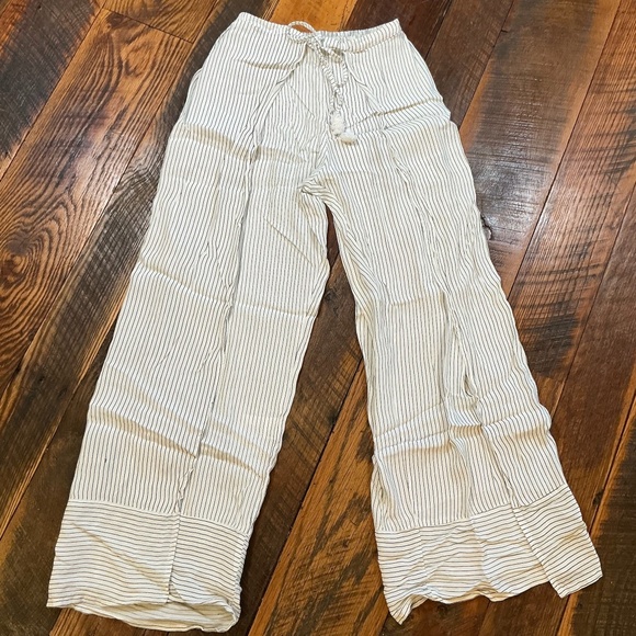Faithfull The Brand White Striped Wide Leg Pants Women’s Size 6 Boho Linen Blend - Picture 1 of 6
